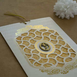 Die-cut Pocket Invitation 23126